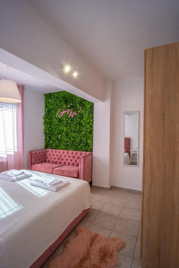 Remvi Guest House ปรามานตา ภายนอก รูปภาพ